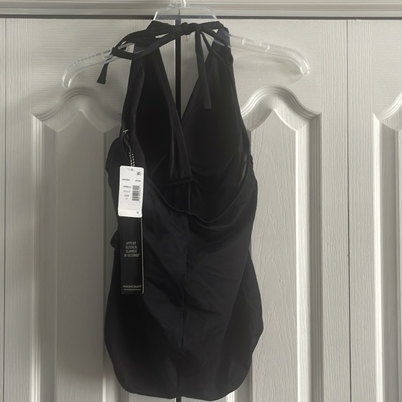 ☀️🏝️NWT Magicsuit Solid Angelina One Piece Swimsuit - Picture 6 of 7